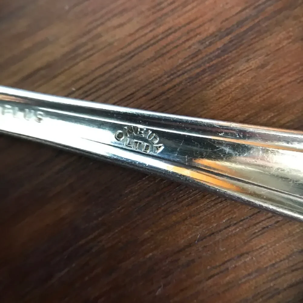 Wm. A. Rogers A1 Plus Oneida Ltd Art Deco Silver Plate Art Deco fork set (10)
